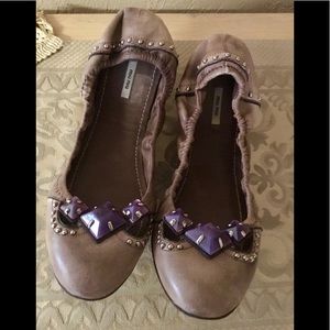 Miu Miu Jeweled flats sz. 40 38$